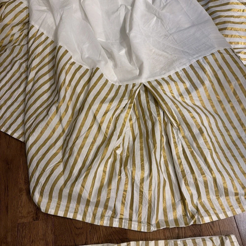 Pottery Barn Teen  Full Emily & Merrit Gold stripe Metallic Dust Ruffle 2 Shams